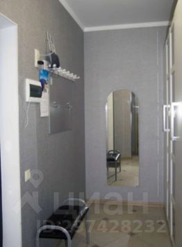 1-комн.кв., 42 м², этаж 3