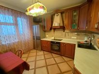 4-комн.кв., 107 м², этаж 21