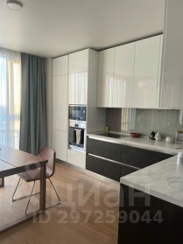 2-комн.кв., 85 м², этаж 21