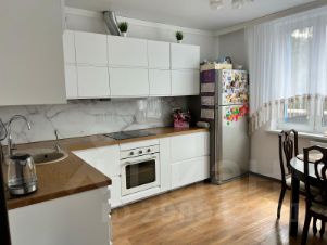 2-комн.кв., 73 м², этаж 3