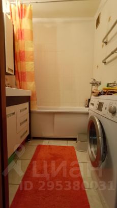 2-комн.кв., 61 м², этаж 2