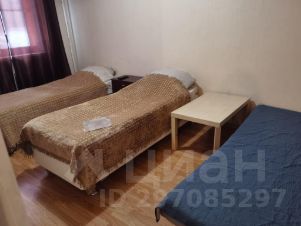 3-комн.кв., 74 м², этаж 1