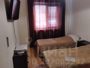 3-комн.кв., 74 м², этаж 1