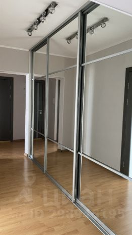 2-комн.кв., 65 м², этаж 22