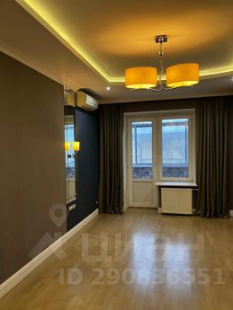 2-комн.кв., 92 м², этаж 3