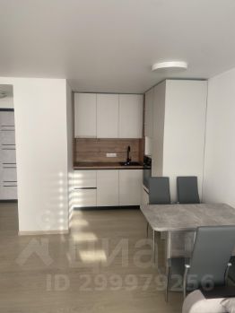 2-комн.апарт., 40 м², этаж 3