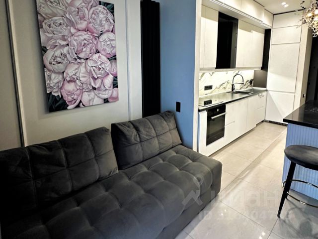 2-комн., 50 м², 33/37 этаж