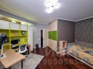 4-комн.кв., 115 м², этаж 2