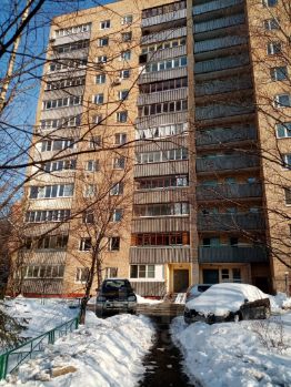 2-комн.кв., 50 м², этаж 4