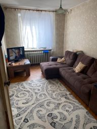 2-комн.кв., 50 м², этаж 1