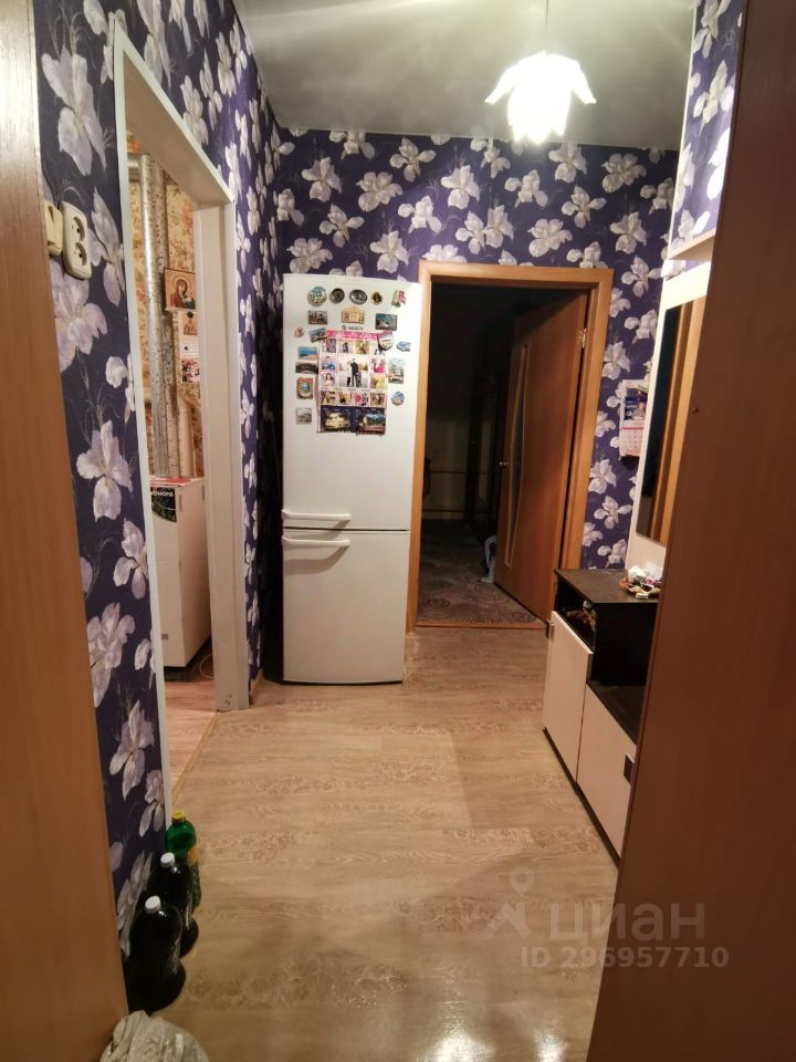 Продажа двухкомнатной квартиры 51м² ул. Дружбы, 27, Каменск-Уральский ...