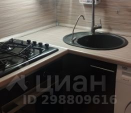 2-комн.кв., 43 м², этаж 3