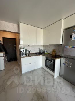 2-комн.кв., 46 м², этаж 13