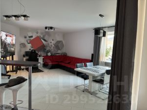 2-комн.кв., 81 м², этаж 5