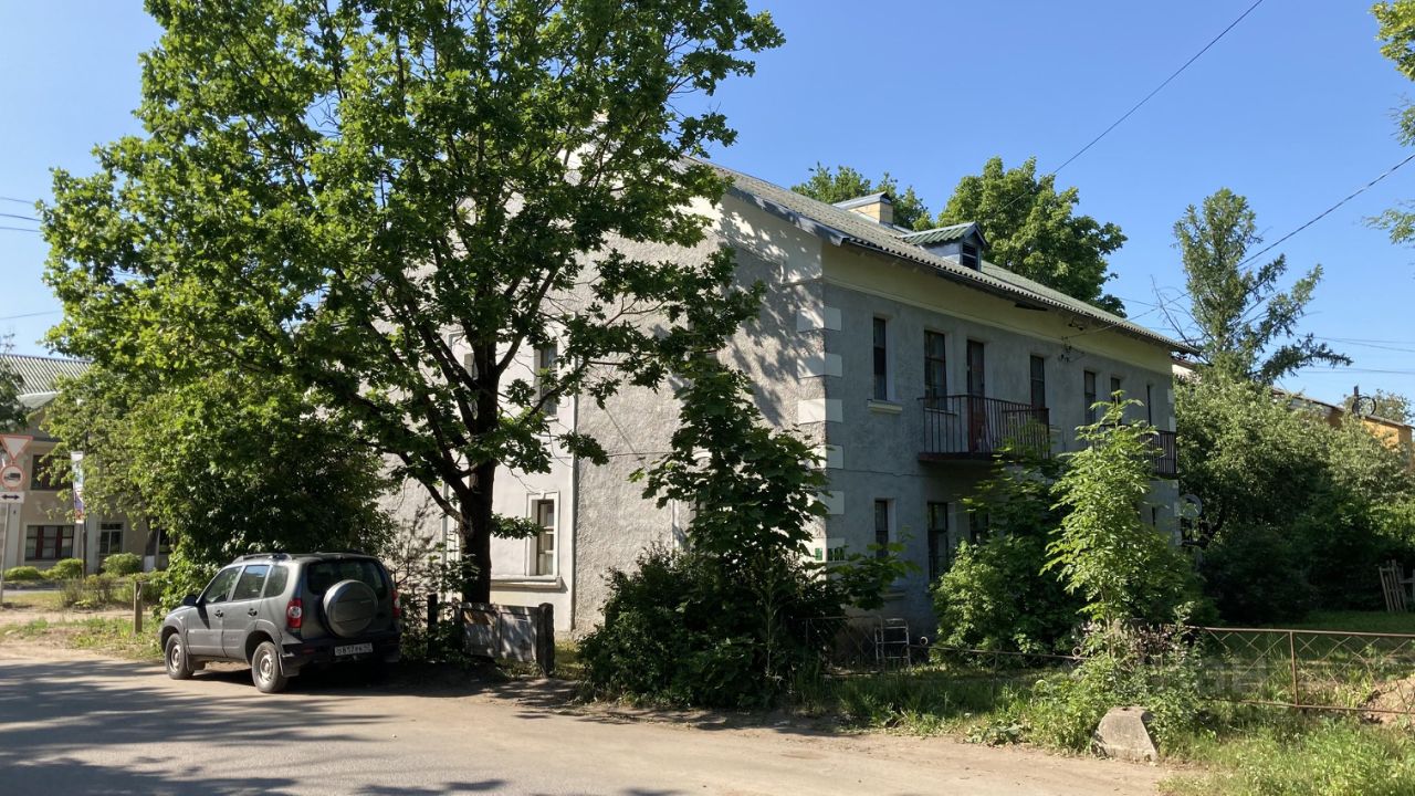 Купить квартиру вторичка в переулке Юности в городе Кингисепп, продажа  квартир на вторичном рынке. Найдено 1 объявление.