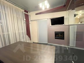 3-комн.кв., 130 м², этаж 6