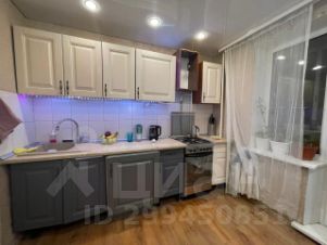 2-комн.кв., 54 м², этаж 4