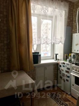 1-комн.кв., 32 м², этаж 3