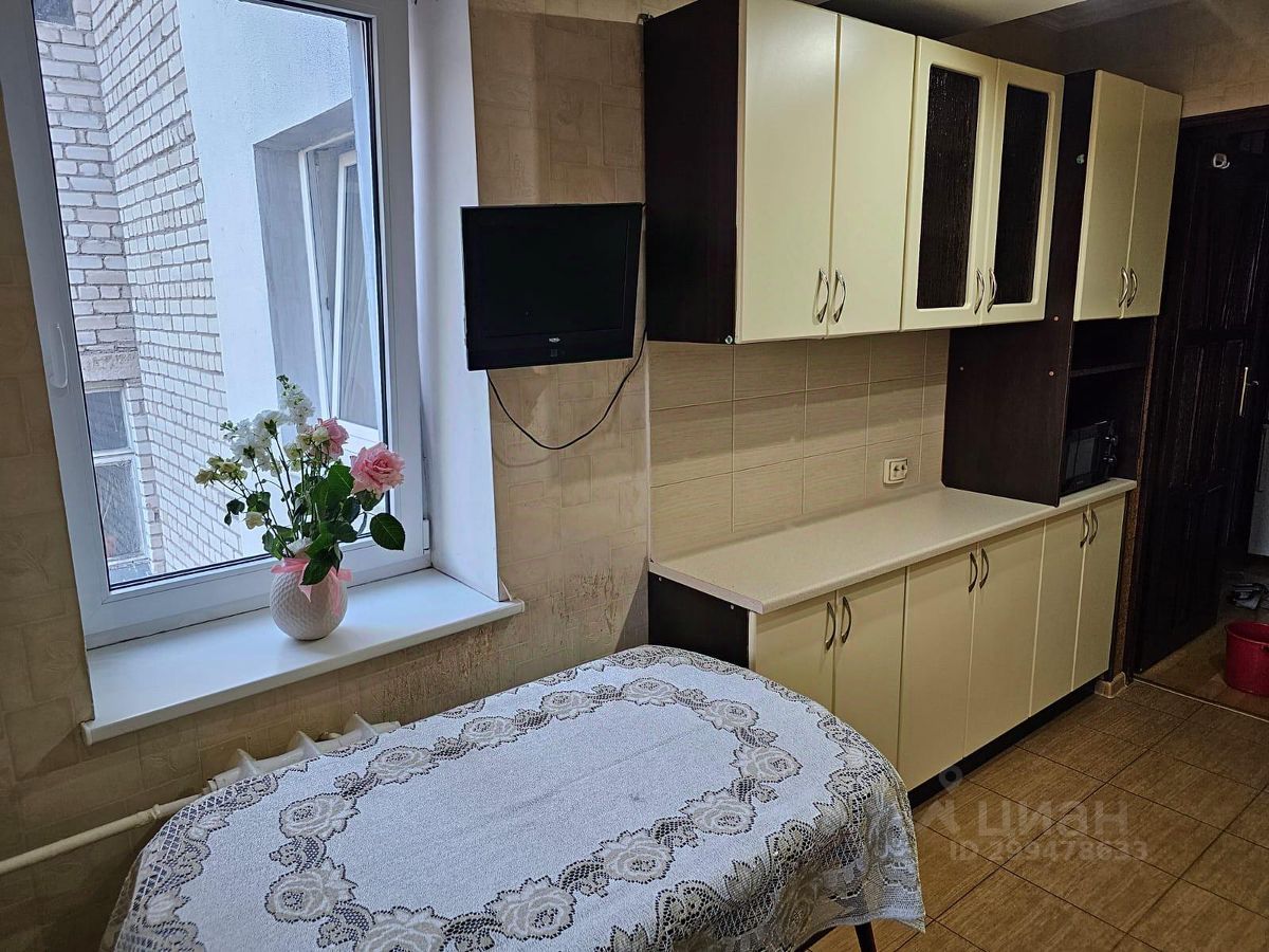 Купить двухкомнатную квартиру 57м² ул. Александра Суворова, 25А, Калининград,  Калининградская область - база ЦИАН, объявление 299478633