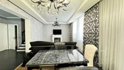 3-комн.кв., 121 м², этаж 4