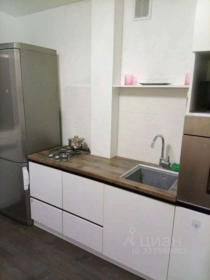 2-к кв. Калининградская область, Калининград ул. Лилии Иванихиной, 16 (60.0 м²)