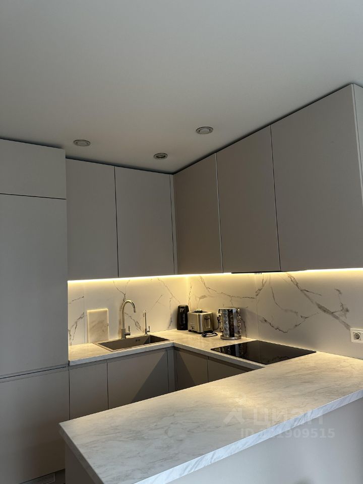 2-к кв. Калининградская область, Калининград Мирная ул., 1к2 (71.0 м²)