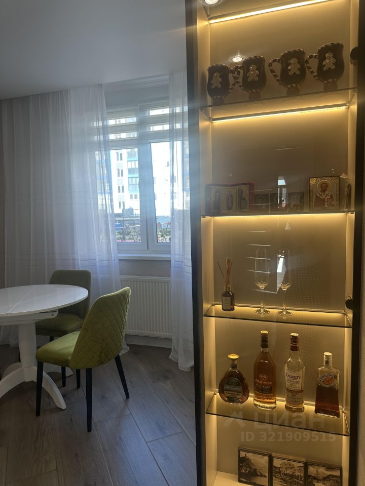 2-к кв. Калининградская область, Калининград Мирная ул., 1к2 (71.0 м²)