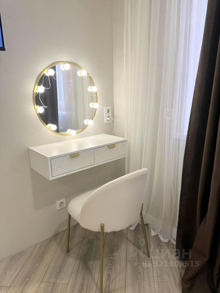 2-к кв. Калининградская область, Калининград Мирная ул., 1к2 (71.0 м²)