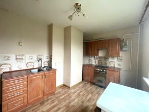 2-комн.кв., 65 м², этаж 2