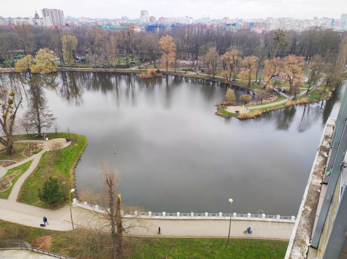 Купить 3-комнатную квартиру в переулке Парковый в городе Калининград,  продажа трехкомнатных квартир во вторичке и первичке на Циан. Найдено 3  объявления