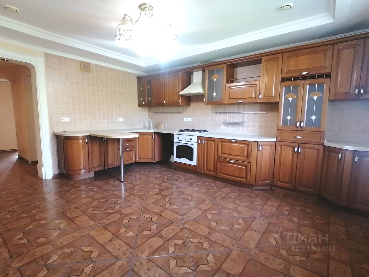 Продажа пятикомнатной квартиры 295,8м² ул. Фридриха Энгельса, 143, Калуга,  Калужская область - база ЦИАН, объявление 302744491