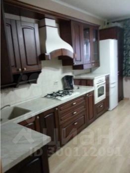 2-комн.кв., 71 м², этаж 4