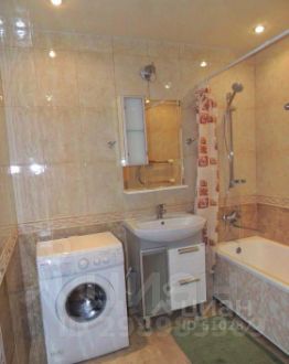 2-комн.кв., 70 м², этаж 3