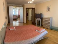 3-комн.кв., 88 м², этаж 3