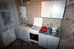 2-комн.кв., 46 м², этаж 3