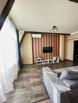 3-комн.кв., 84 м², этаж 4