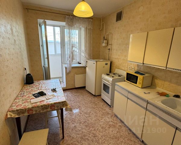 1-комн., 40 м², 2/10 этаж