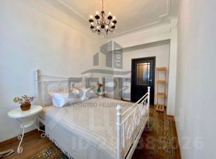 2-комн.кв., 65 м², этаж 4