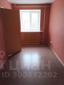 2-комн.кв., 43 м², этаж 3