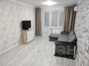 1-комн.кв., 40 м², этаж 3