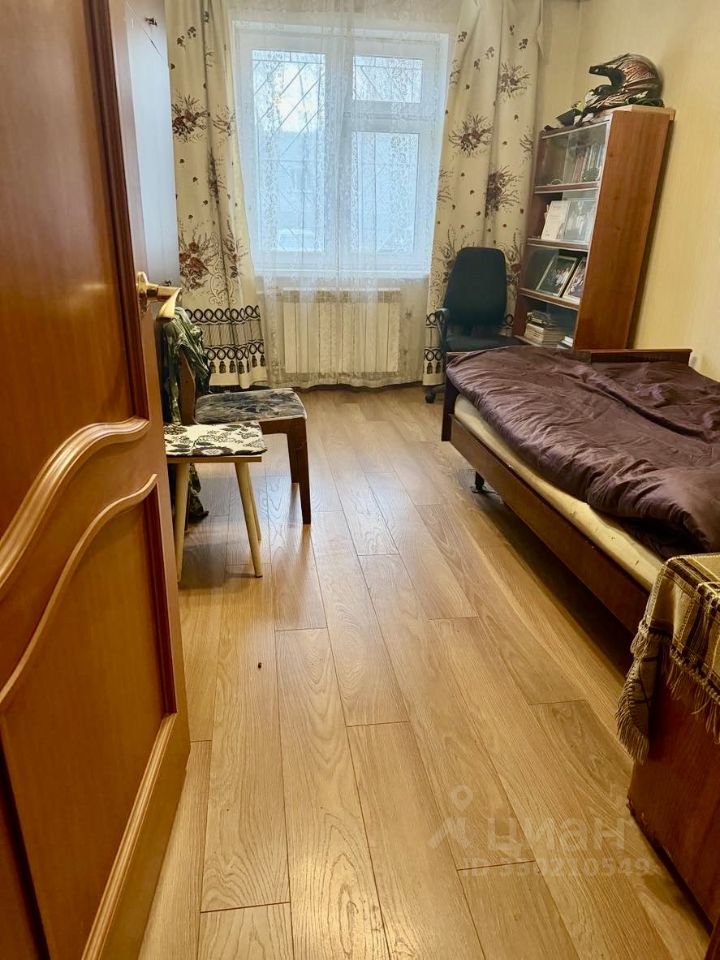 3-комн. кв., р-н Ново-Савиновский, Казань