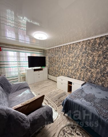 1-комн., 35 м², 1/10 этаж
