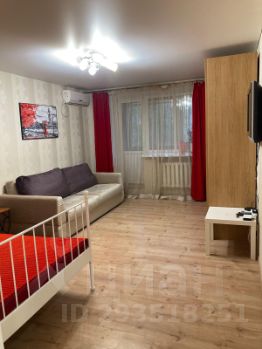 2-комн.кв., 45 м², этаж 3