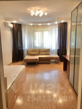 1-комн.кв., 48 м², этаж 3