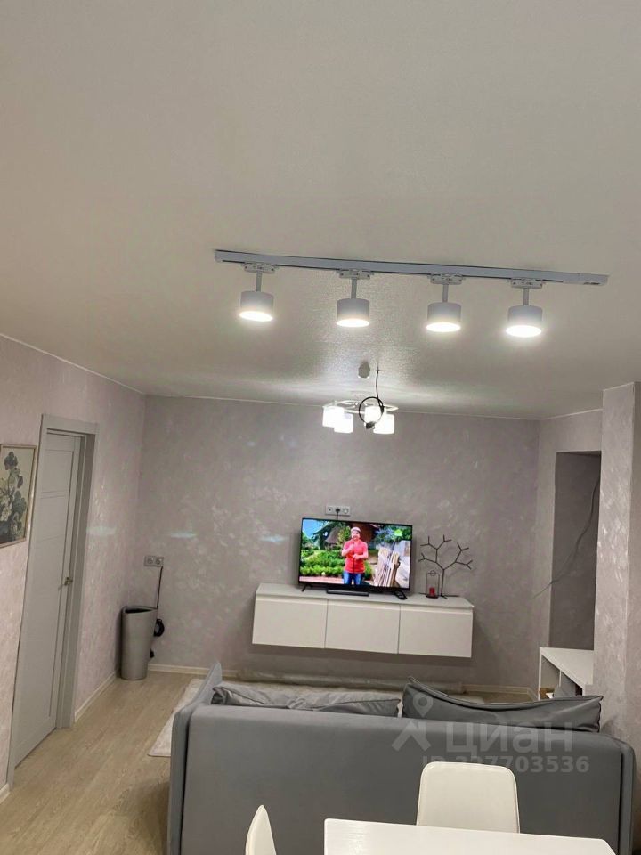 2-к кв. Татарстан, Казань ул. Коммунаров, 2 (52.6 м²)