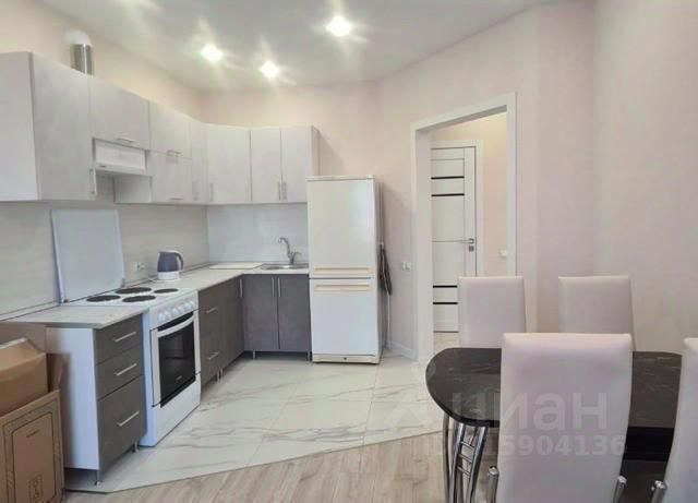 2-комн., 40 м², 10/11 этаж