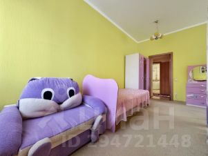 3-комн.кв., 138 м², этаж 2