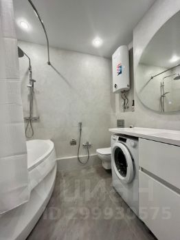 2-комн.кв., 65 м², этаж 10