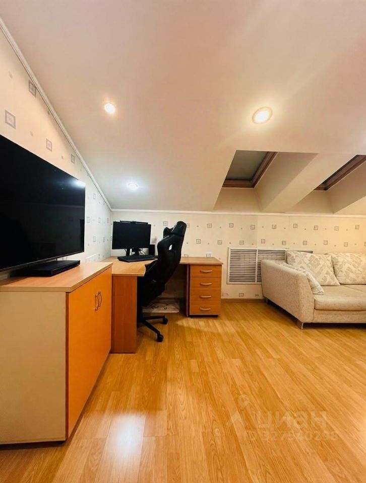 3-к кв. Татарстан, Казань ул. Вишневского, 11 (94.2 м²)