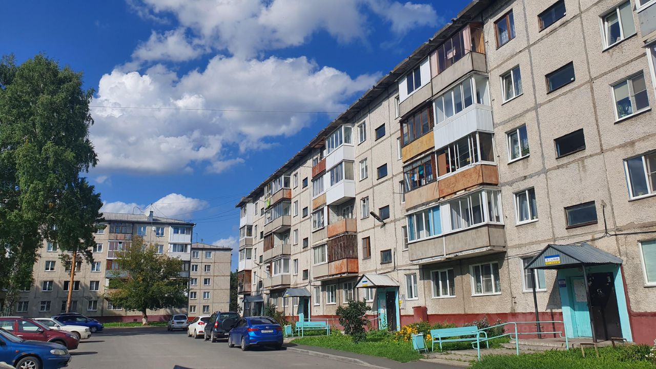 Сдам трехкомнатную квартиру 47м² бул. Строителей, 30Б, Кемерово,  Кемеровская область - база ЦИАН, объявление 293357015